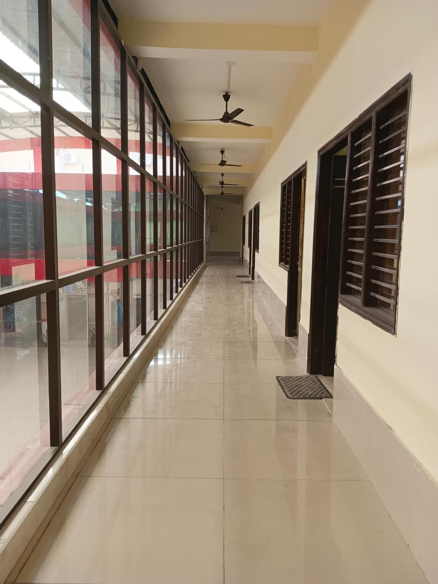 G G Multi Complex Hotel Meerut Buitenkant foto