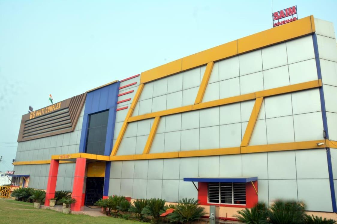 G G Multi Complex Hotel Meerut Buitenkant foto